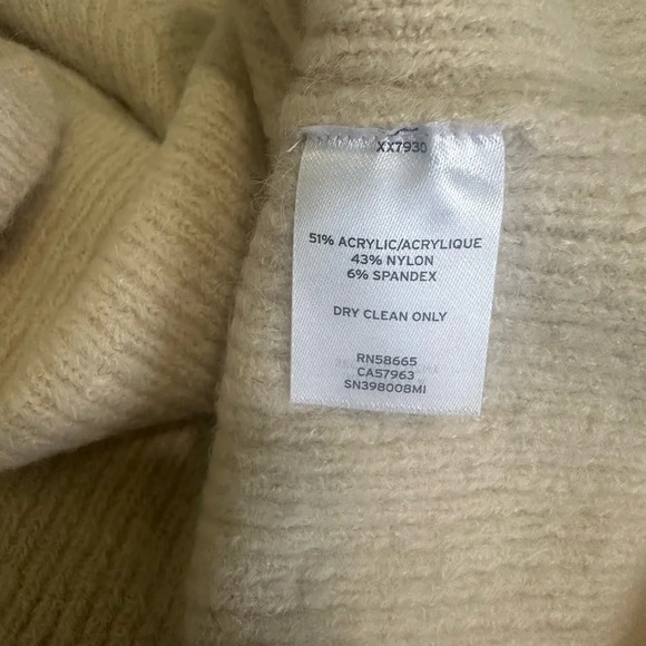 NWT Something Navy V-Neck Slouchy Pullover. Size XS. - Picture 5 of 6